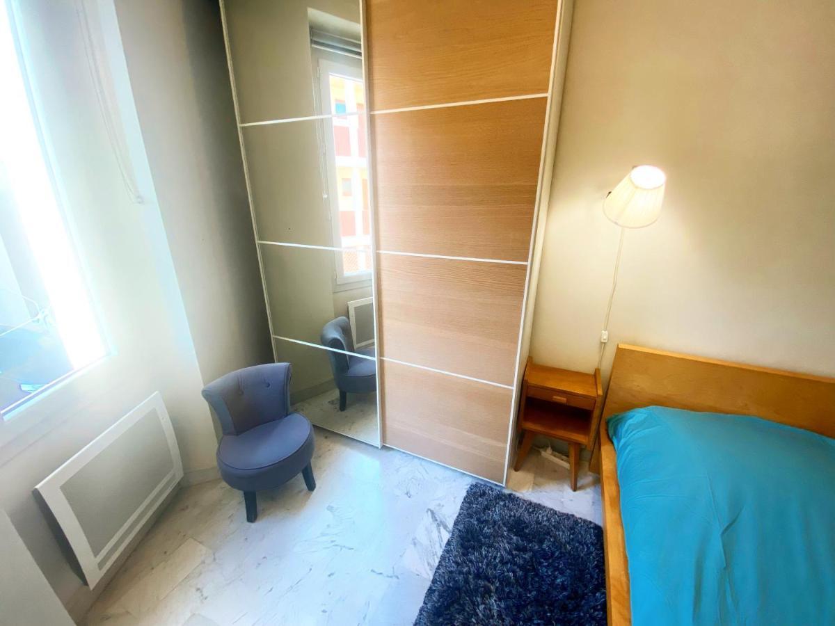 Au Coeur De Cassis Apartment Bagian luar foto